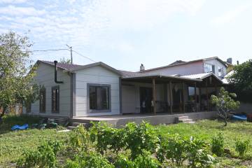 single-storey-steel-house-72282_8.jpg