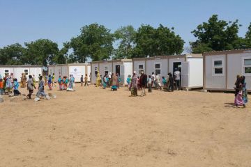 temporary-refugee-camps-84248_6.jpg
