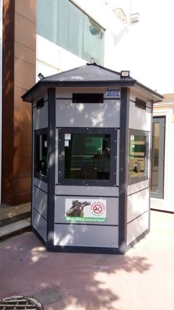 bullet-resistant-guard-booths-2-89040_4.jpg