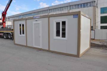 Our containers come on top of traditional international standards