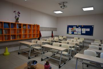 turkan-soray-prefabricated-school-25224_1.jpg