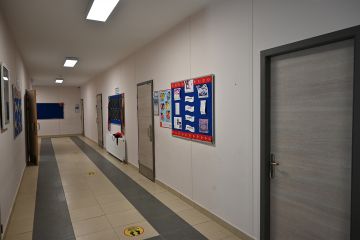 turkan-soray-prefabricated-school-25224_3.jpg