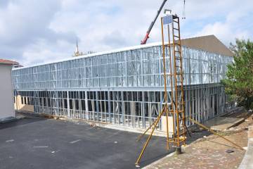steel-school-building-64373_4.jpg