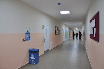 steel-school-building-64373_7.jpg