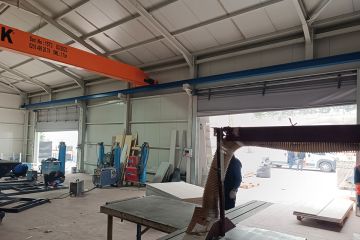 factory-steel-hangar-building-67564_4.jpg