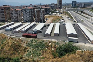 1200-commercial-shops-for-earthquake-zone-44725_6.jpg