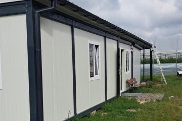 container-office-project-in-nowy-kaweczyn-poland-59434_1.jpg