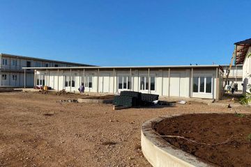 container-construction-sites-in-zanzibar-23543_11.jpg
