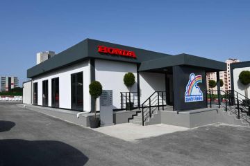 honda-motorcycle-development-center-buildings-3524.jpg